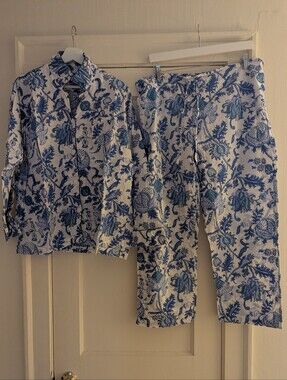 Roller Rabbit Amanda Blue Print Pajamas Set Size XL